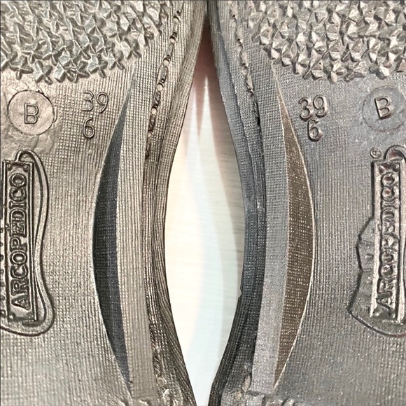 A’rcopedico Metallic Flats - Picture 8 of 8